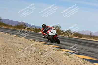 media/Mar-20-2025-Racers Edge (Thu) [[0731d8e3a1]]/2-B Group/Session 4 (Turn 3 Inside)/